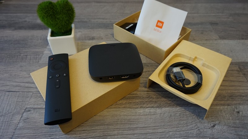 Xiaomi Mi Box - pachet complet