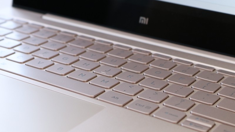 Laptop Xiaomi Air 12.5 – review - tastatura si touchpad