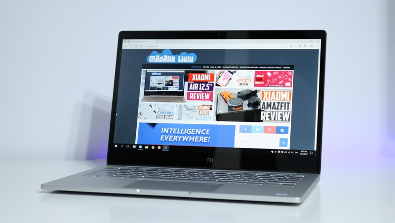 Laptop Xiaomi Air - ecran si sunet