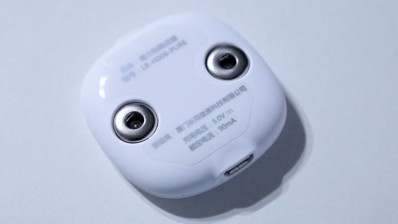 LERAVAN Mi Home Electrical TENS Pulse Therapy Massage Machine - Review (2)