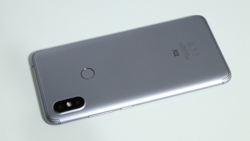 Xiaomi Redmi S2 - design