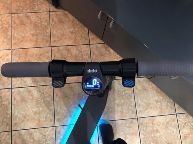 lumini es2