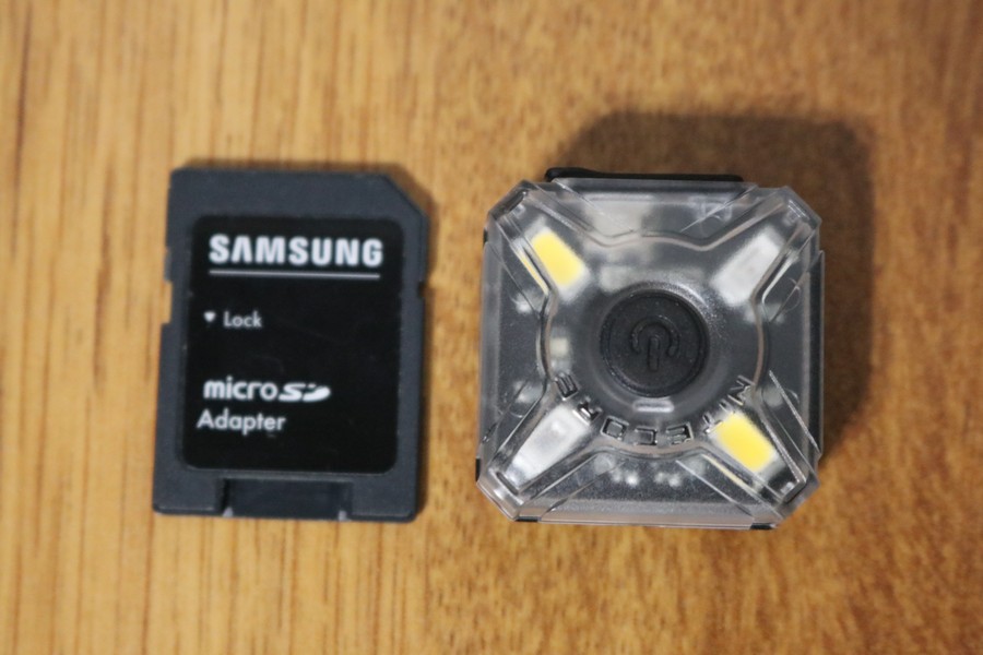 Nitecore NU05 - MicroSD