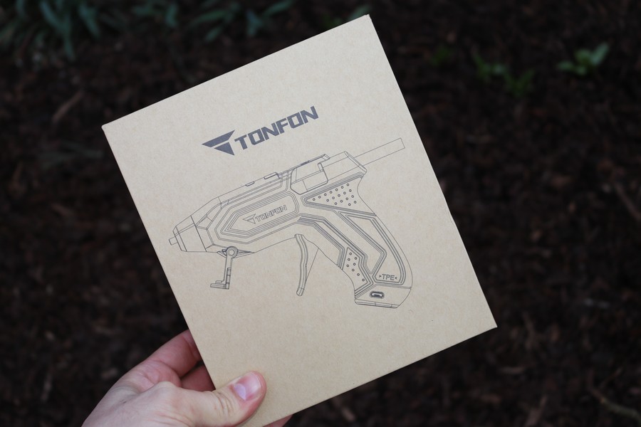 Pistol de lipit cu batoane de silicon Xiaomi Tonfon – review (1)