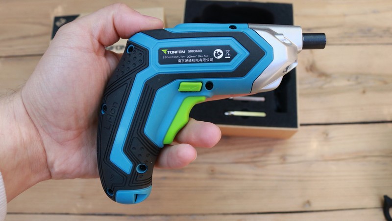 Surubelnita electrica Tonfon - utilizare