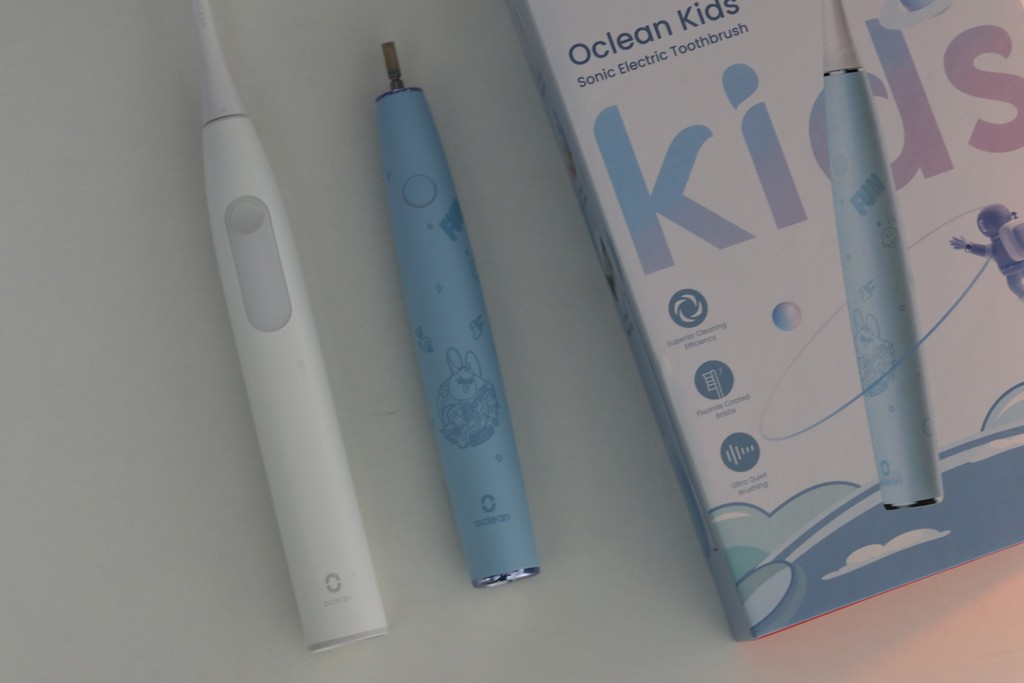 Periuta de dinti electrica Oclean Kids - compararatie